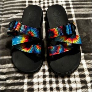 Only worn a couple of times . Euc. Size 8 . Rainbow color